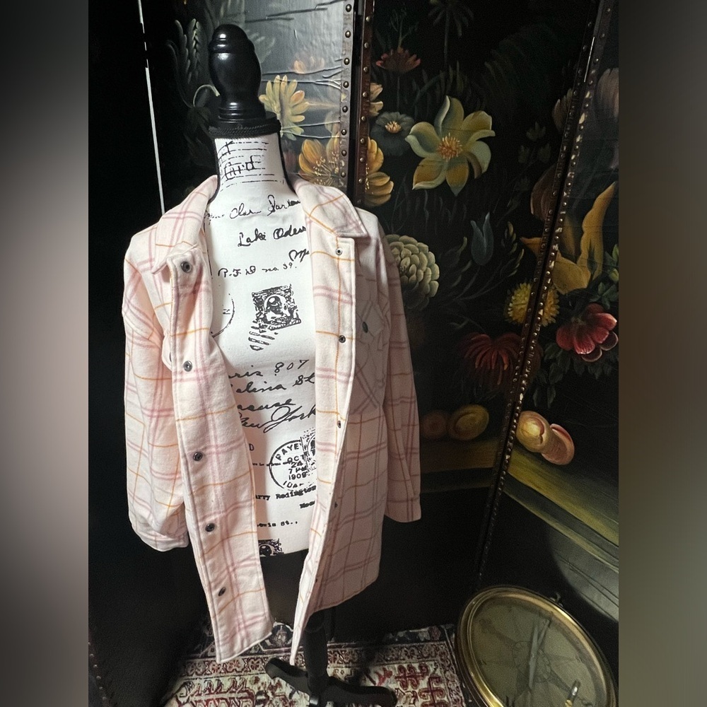 HFX Shacket Sz Large Double Breasted Snap Closure Hip Pockets Pink Flannel Sz L - Picture 5 of 7